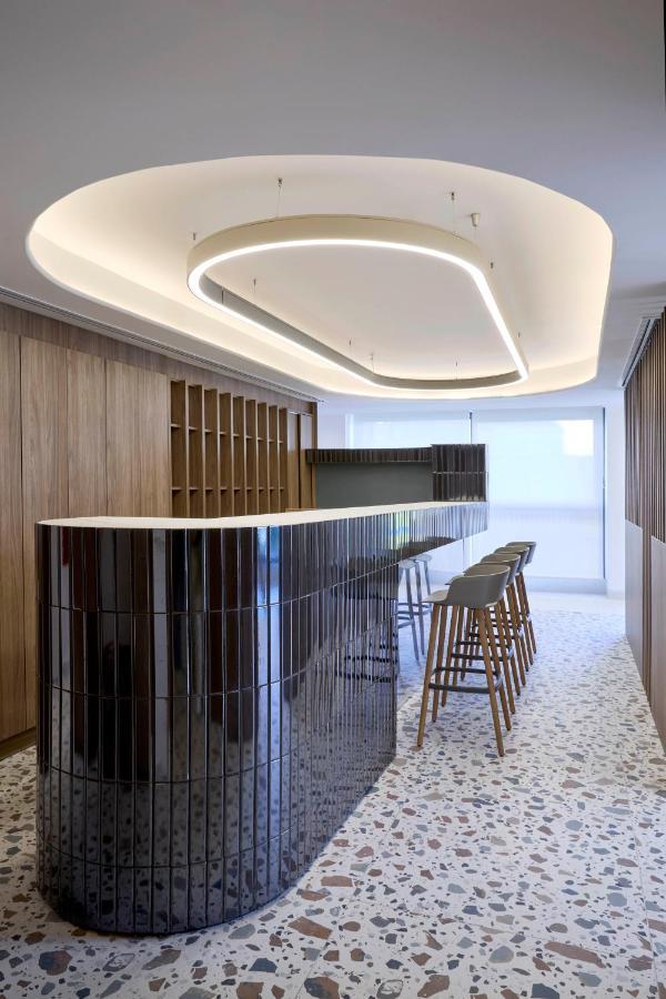 Hotel Twinn Downtown Piraeus, Santikos Collection Piraeus