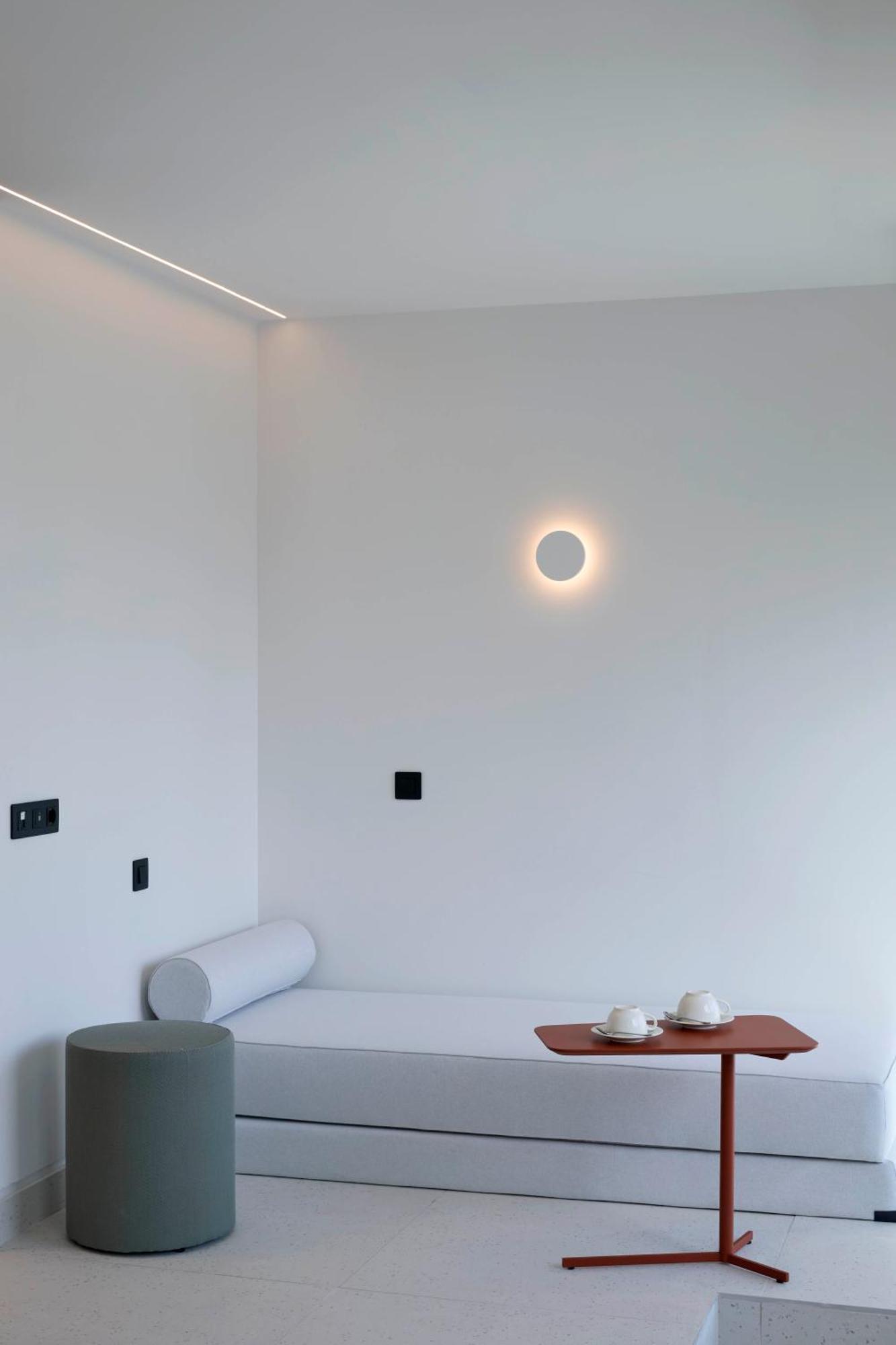 Twinn Downtown Piraeus, Santikos Collection Hotel Piraeus